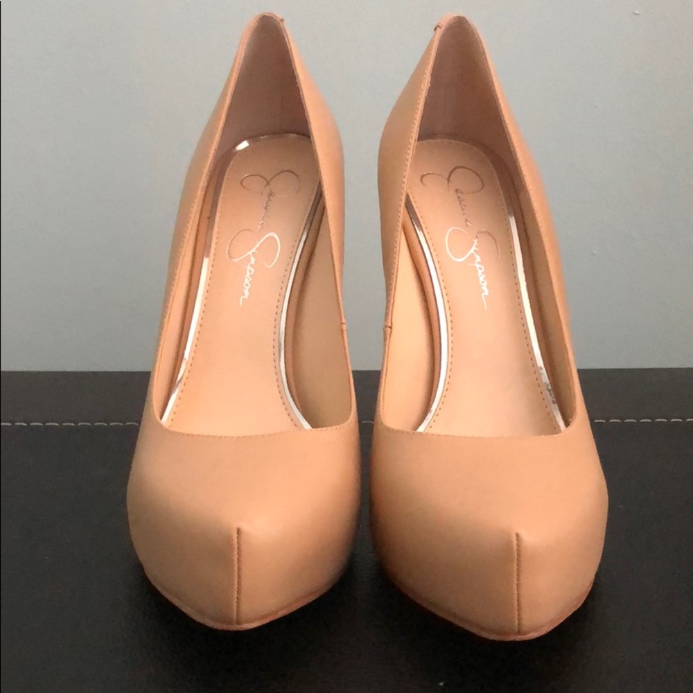 Jessica Simpson Nude heels